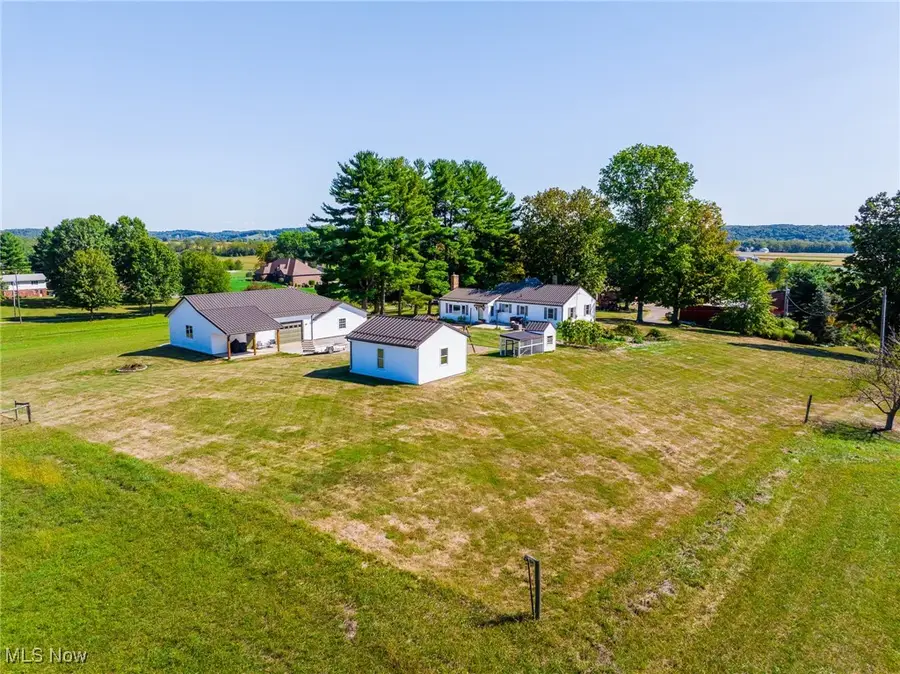 7500 Central Nw Road, Strasburg, OH 44680 - Image #2