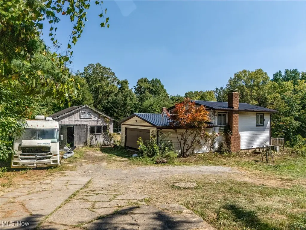 5434 Briggle Sw Avenue, East Sparta, OH 44626 - Image #1