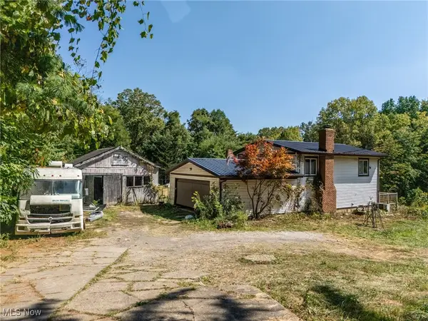 5434 Briggle Sw Avenue, East Sparta, OH 44626