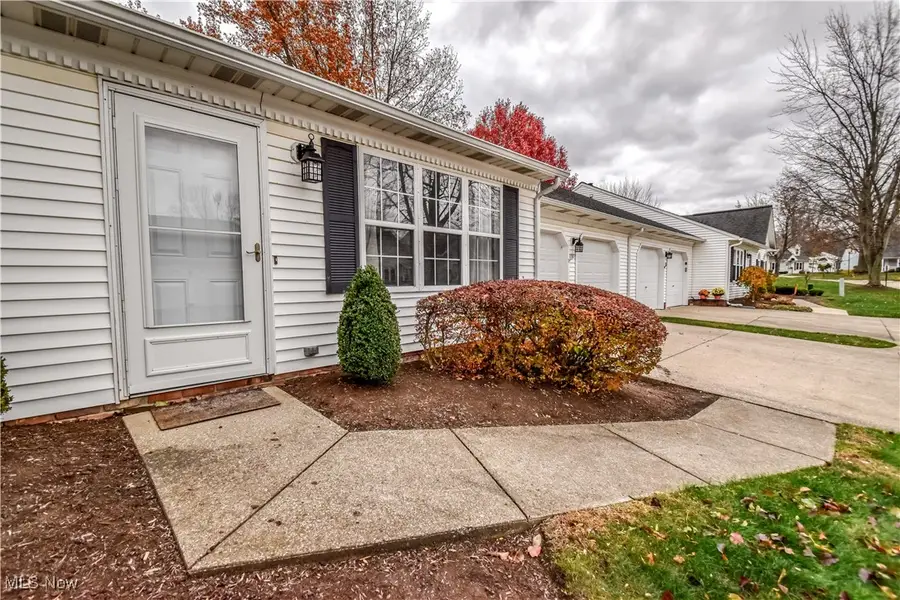 233 Gulls Cove, Painesville Township, OH 44077 - Image #2