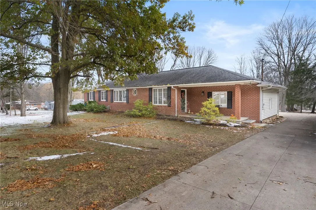 193 Fairway Drive, Akron, OH 44333 - Image #1