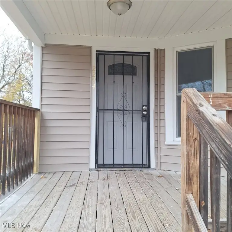 2294 E 100th Street, Cleveland, OH 44106 - Image #2