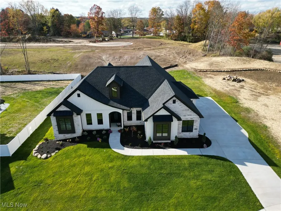 542 Lakewood E Drive, Canal Fulton, OH 44614 - Image #3