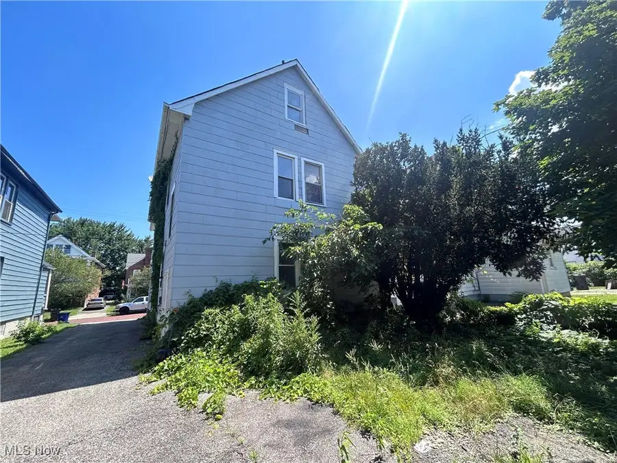 924 Stevenson Road, Cleveland, OH 44110 - Image #3