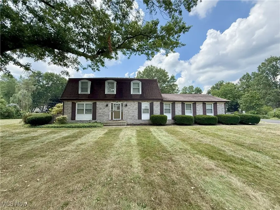 7455 Brushmore Nw Avenue, North Canton, OH 44720 - Image #2