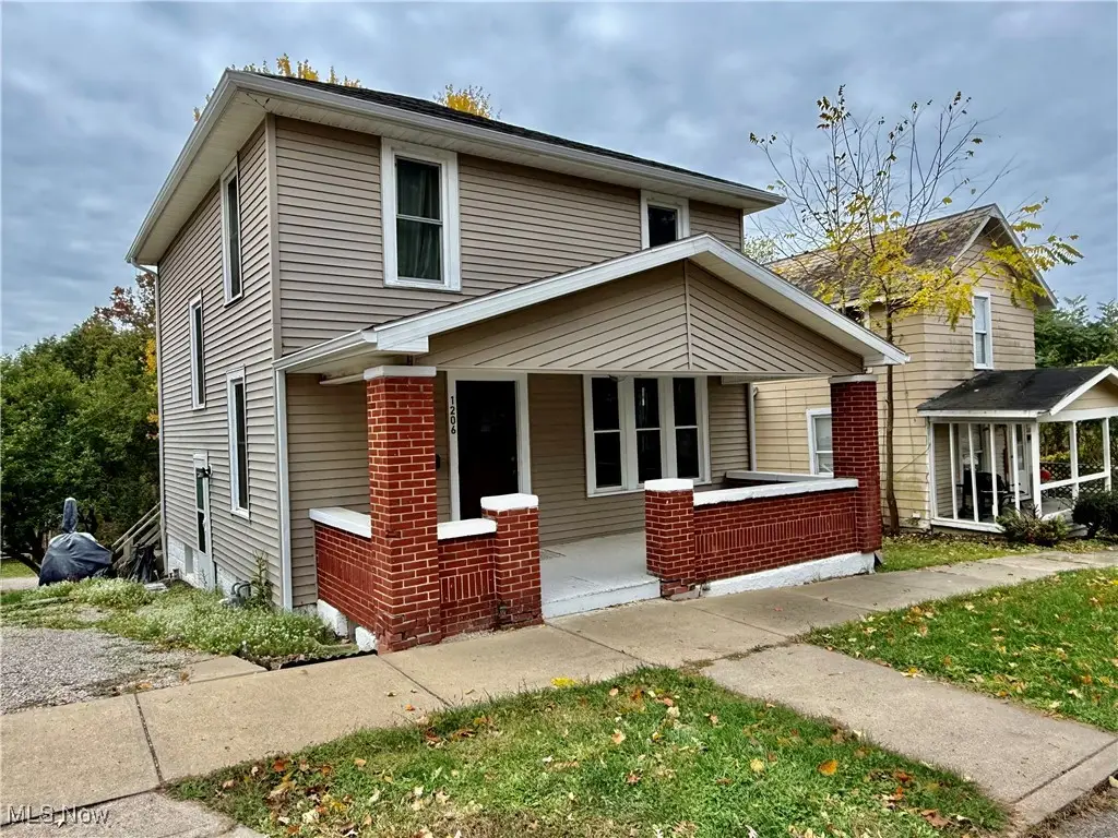 1206 Foster Avenue, Cambridge, OH 43725 - Image #1