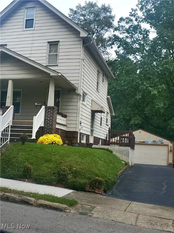 71 Fairview Street, Campbell, OH 44405 - Image #2