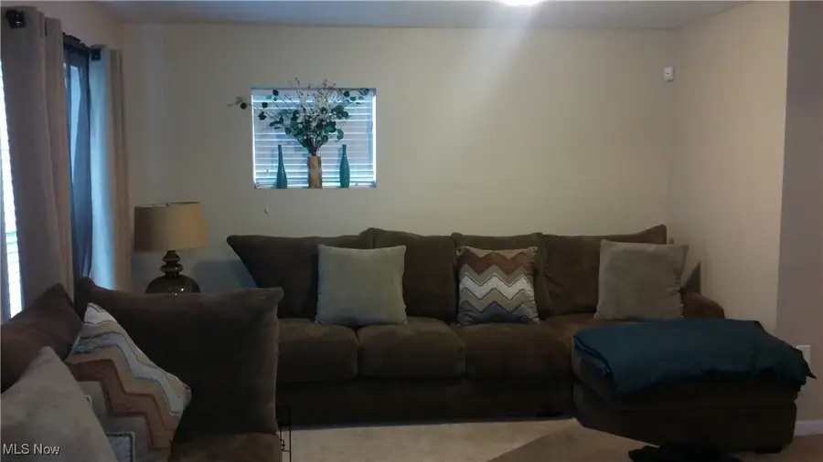 17511 Throckley Avenue, Cleveland, OH 44128 - Image #3