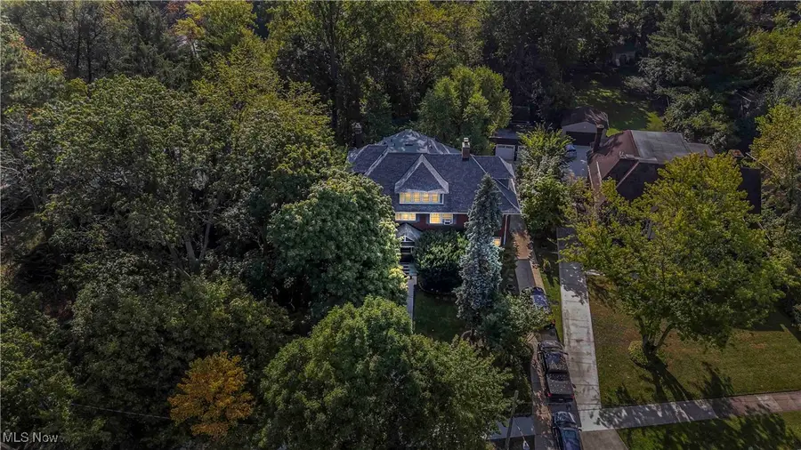 2568 Euclid Heights Boulevard, Cleveland Heights, OH 44106 - Image #3