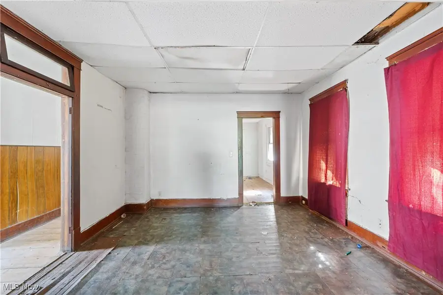 911 W 9th Street, Lorain, OH 44052 - Image #3