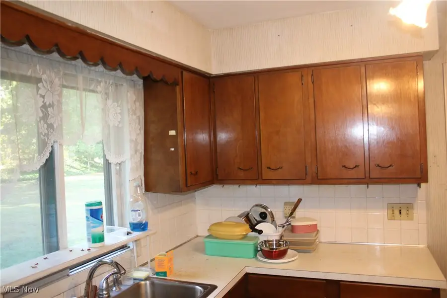 943 N Lake Street, Madison, OH 44057 - Image #3