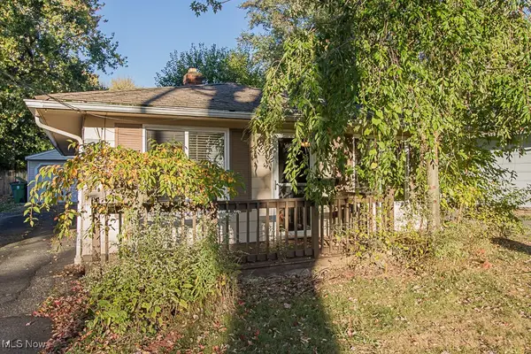 211 Plymouth Road, Eastlake, OH 44095