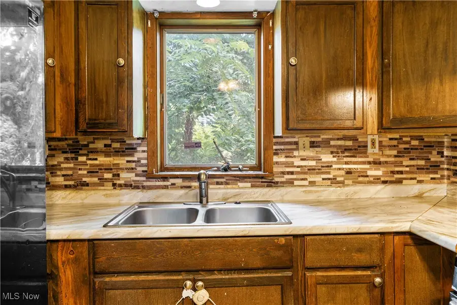 1024 W 54th Street, Ashtabula, OH 44004 - Image #3