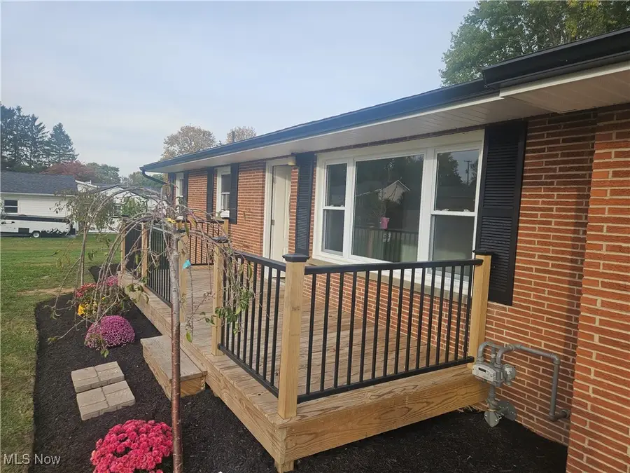 1 Freeway Avenue, Fredericktown, OH 43019 - Image #3