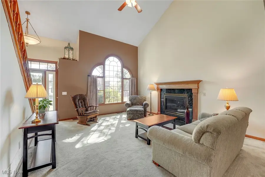 36765 Garretts Cv Drive, Eastlake, OH 44095 - Image #3