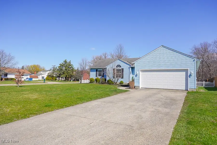 4213 Berkeley Drive, Sheffield, OH 44054 - Image #2