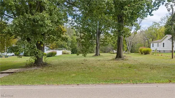 6387 Hampsher Road, New Franklin, OH 44216