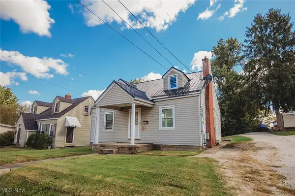 2304 Broad Street, Parkersburg, WV 26101