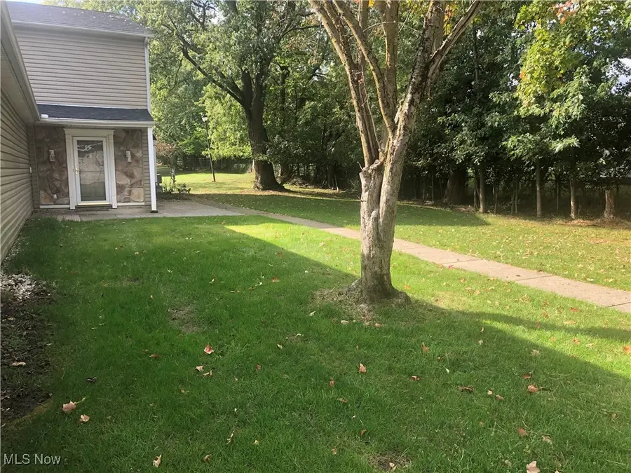 300 Canterbury Lane #D-26, Medina, OH 44256 - Image #2