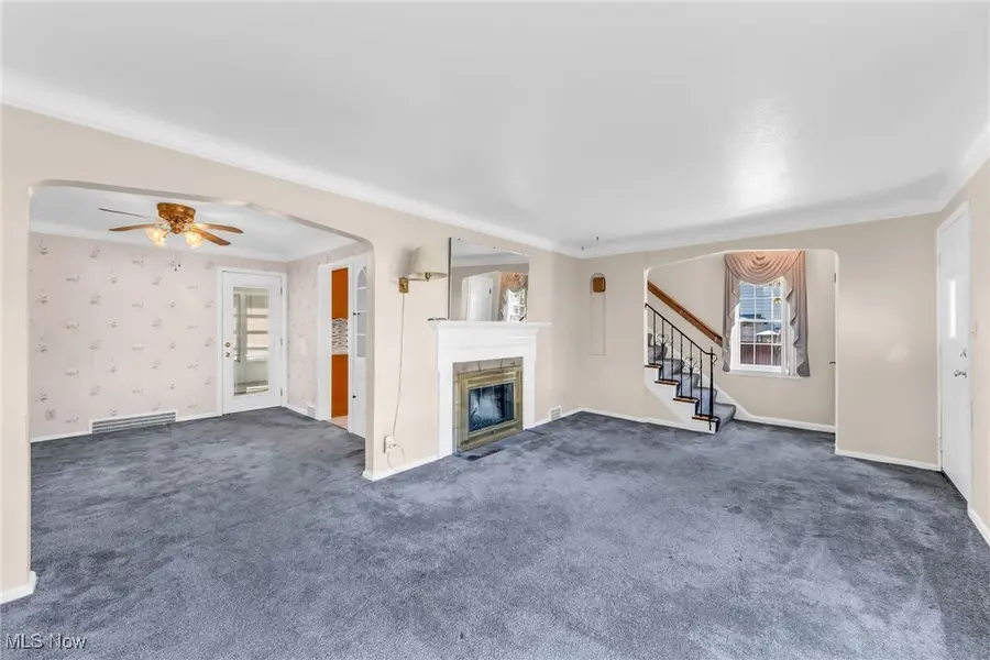 8913 Beech Avenue, Brooklyn, OH 44144 - Image #3