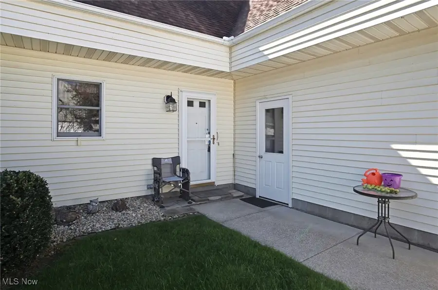 154 Michael Lane, Cuyahoga Falls, OH 44223 - Image #3