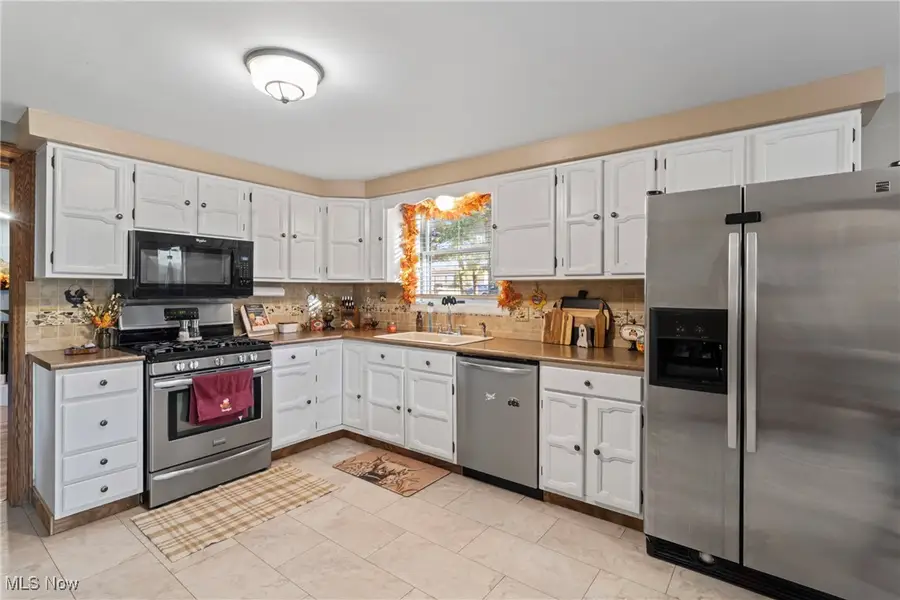 3804 Ridge Road, Cortland, OH 44410 - Image #3