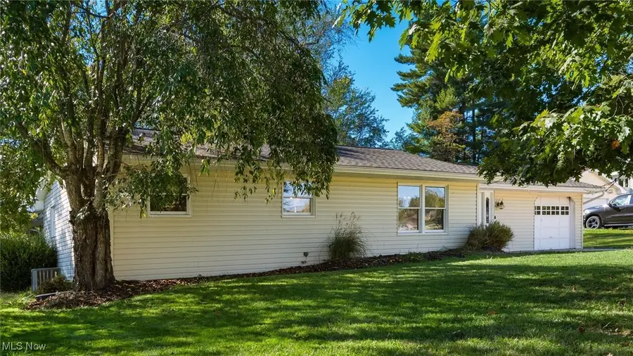 270 E Highland Drive, Zanesville, OH 43701 - Image #2