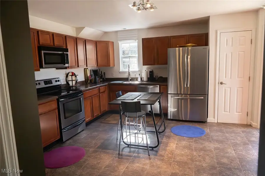 5372 Millcreek Boulevard, Brunswick Hills, OH 44212 - Image #3