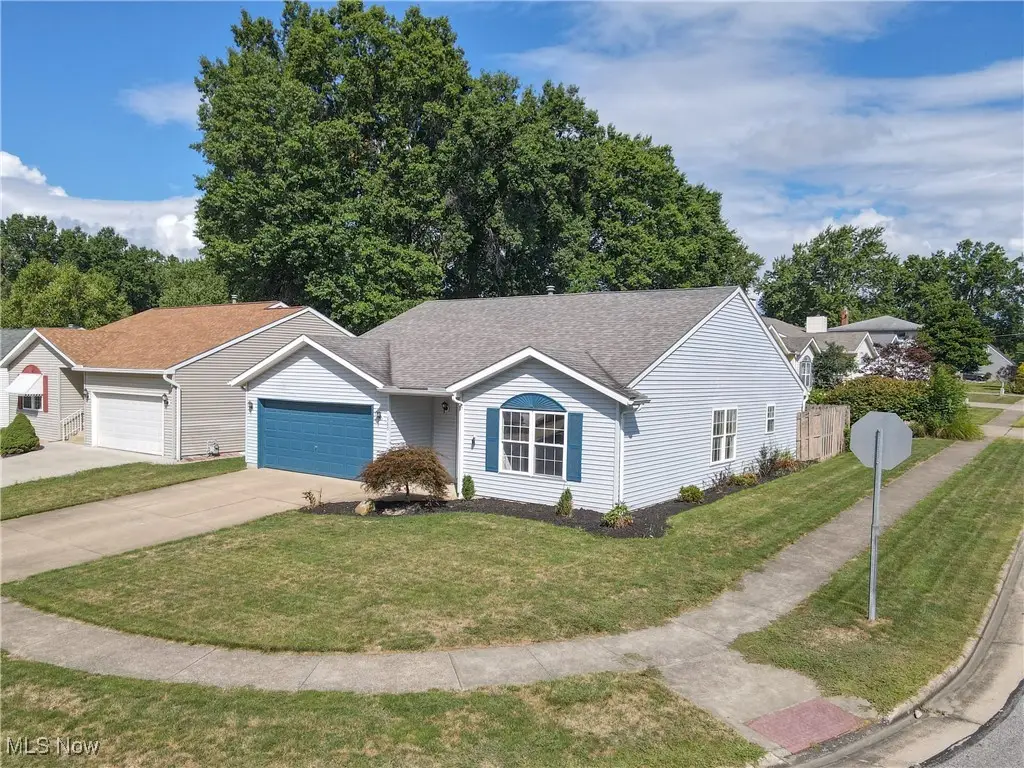 965 Elizabeth Court, Cuyahoga Falls, OH 44221 - Image #1