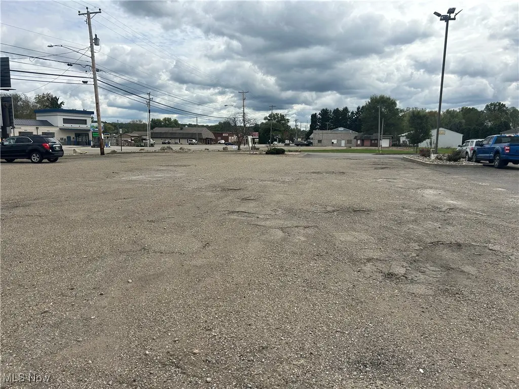 1170 N Wooster Avenue, Strasburg, OH 44680 - Image #1