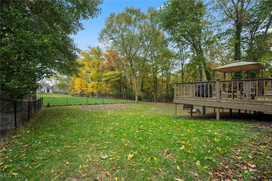 1098 Sunhaven Drive, Medina, OH 44256 - Image #2