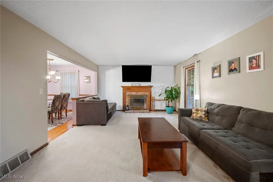 1098 Sunhaven Drive, Medina, OH 44256 - Image #3