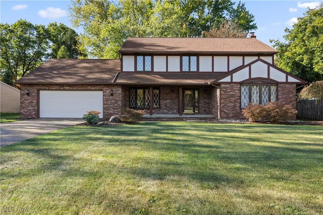 1711 Gulf Road, Elyria, OH 44035 - Image #1