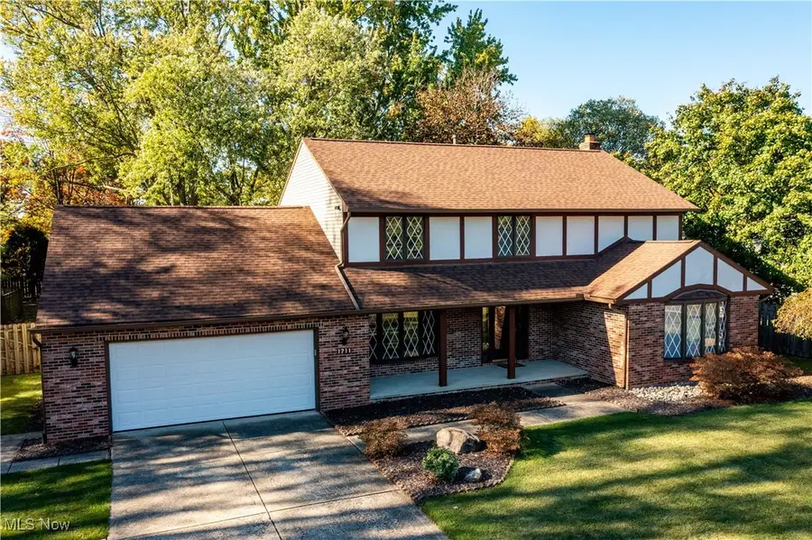 1711 Gulf Road, Elyria, OH 44035 - Image #2