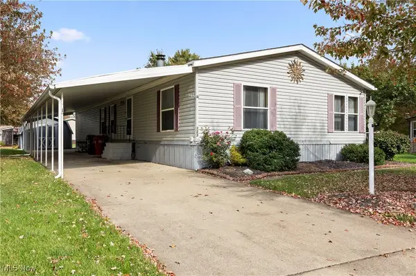 123 Catawba Court, Elyria, OH 44035