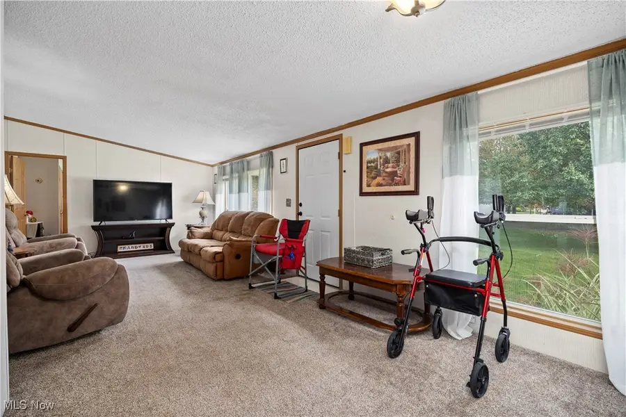 123 Catawba Court, Elyria, OH 44035 - Image #2