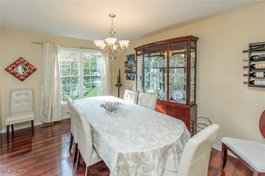 27346 Tiller Drive, Olmsted Township, OH 44138 - Image #3