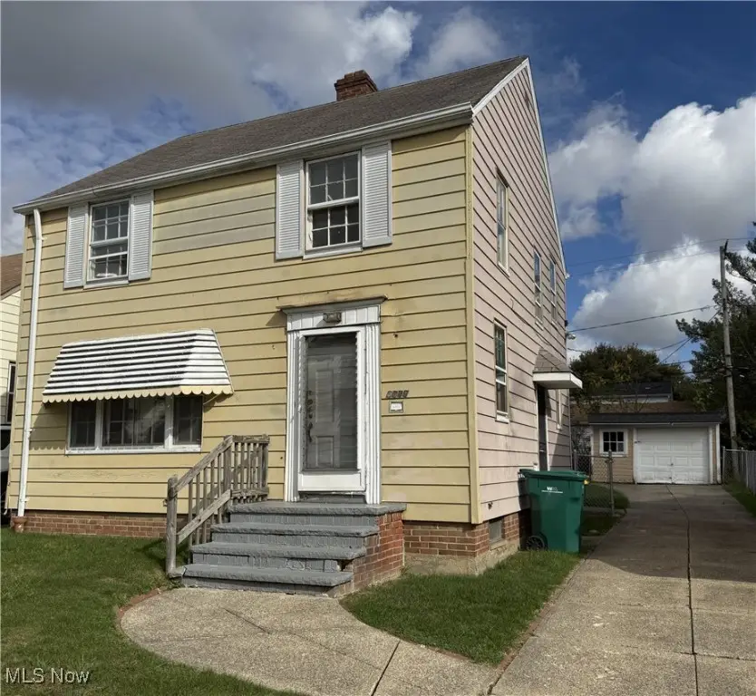 5199 Arch Street, Maple Heights, OH 44137 - Image #2