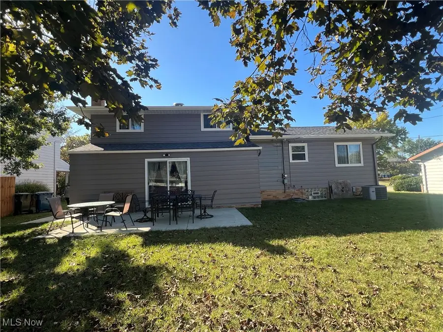 26726 Leenders Lane, North Olmsted, OH 44070 - Image #3