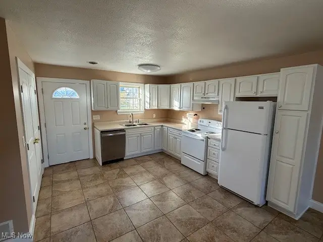 414 & 416 E 6th Street, Uhrichsville, OH 44683 - Image #3