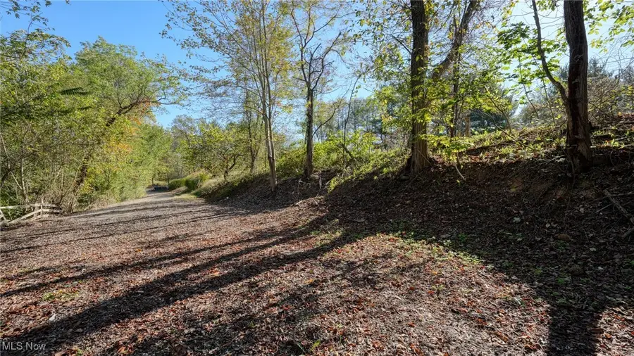 23305 Lashley Road, Senecaville, OH 43780 - Image #2