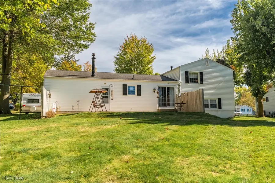 7709 Brownwood Nw Avenue, Canal Fulton, OH 44614 - Image #3