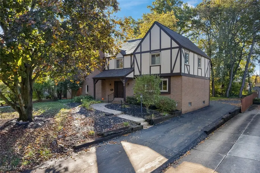 908 22nd Ne Street, Canton, OH 44714 - Image #2