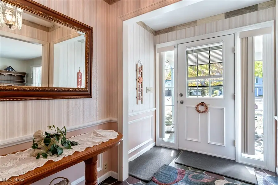 123 Woodcrest Court, Elyria, OH 44035 - Image #3