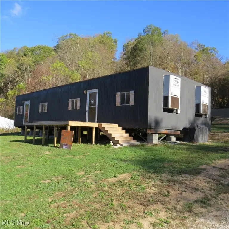 1054 Bergholz Se Road, Bergholz, OH 43908 - Image #1