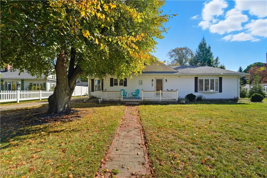 1122 Locust Drive, Ashtabula, OH 44004 - Image #1