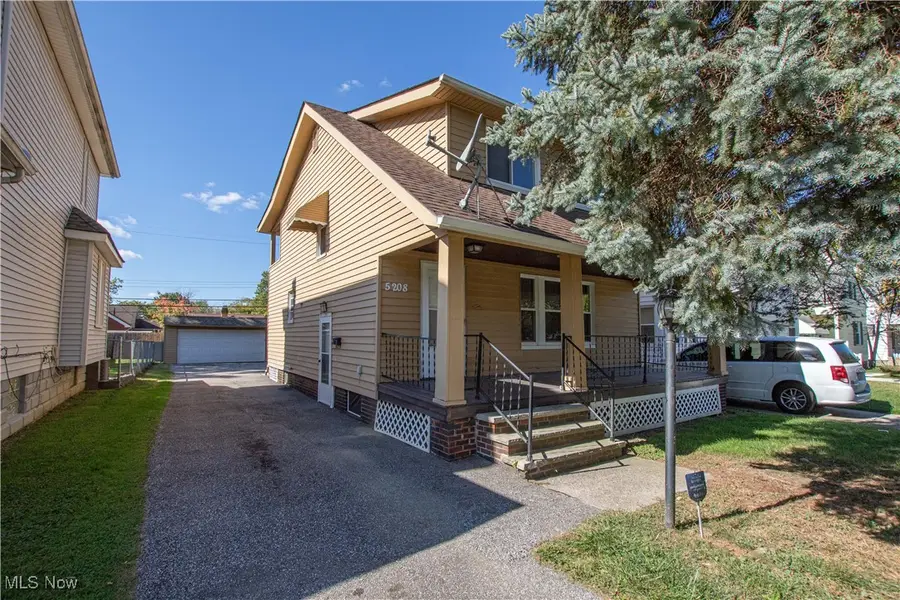 5208 Clement Avenue, Maple Heights, OH 44137 - Image #2