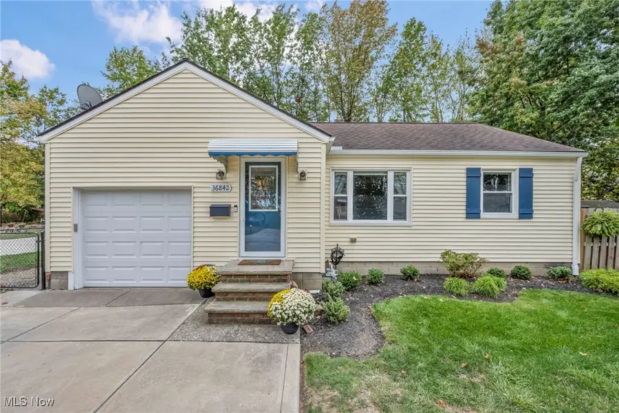 36842 St Clair Street, Willoughby, OH 44094 - Image #2