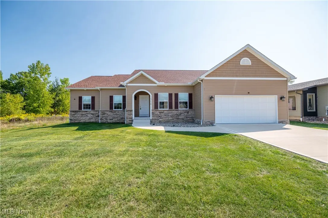210 Terra Bella Drive, Liberty, OH 44505 - Image #1