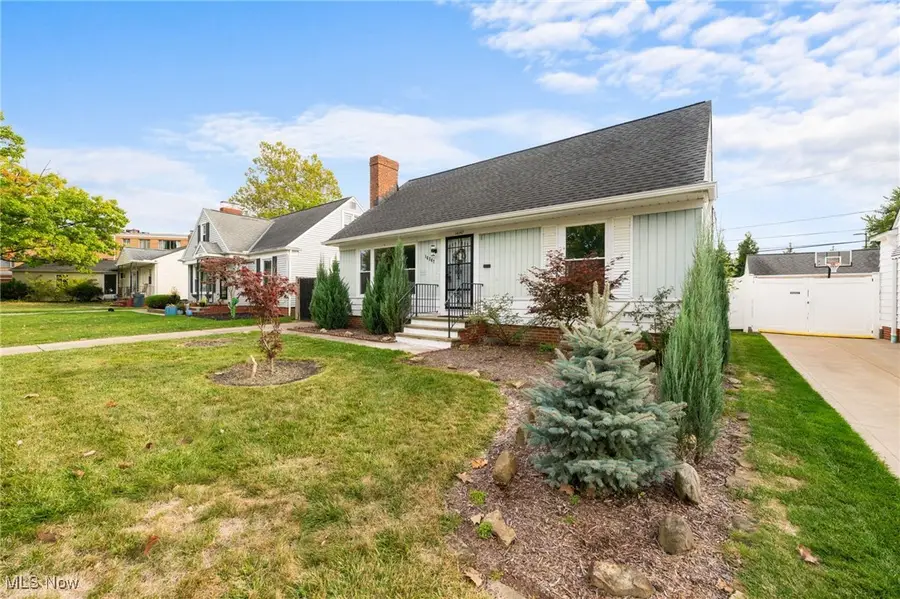 16347 Craigmere Drive, Middleburg Heights, OH 44130 - Image #3